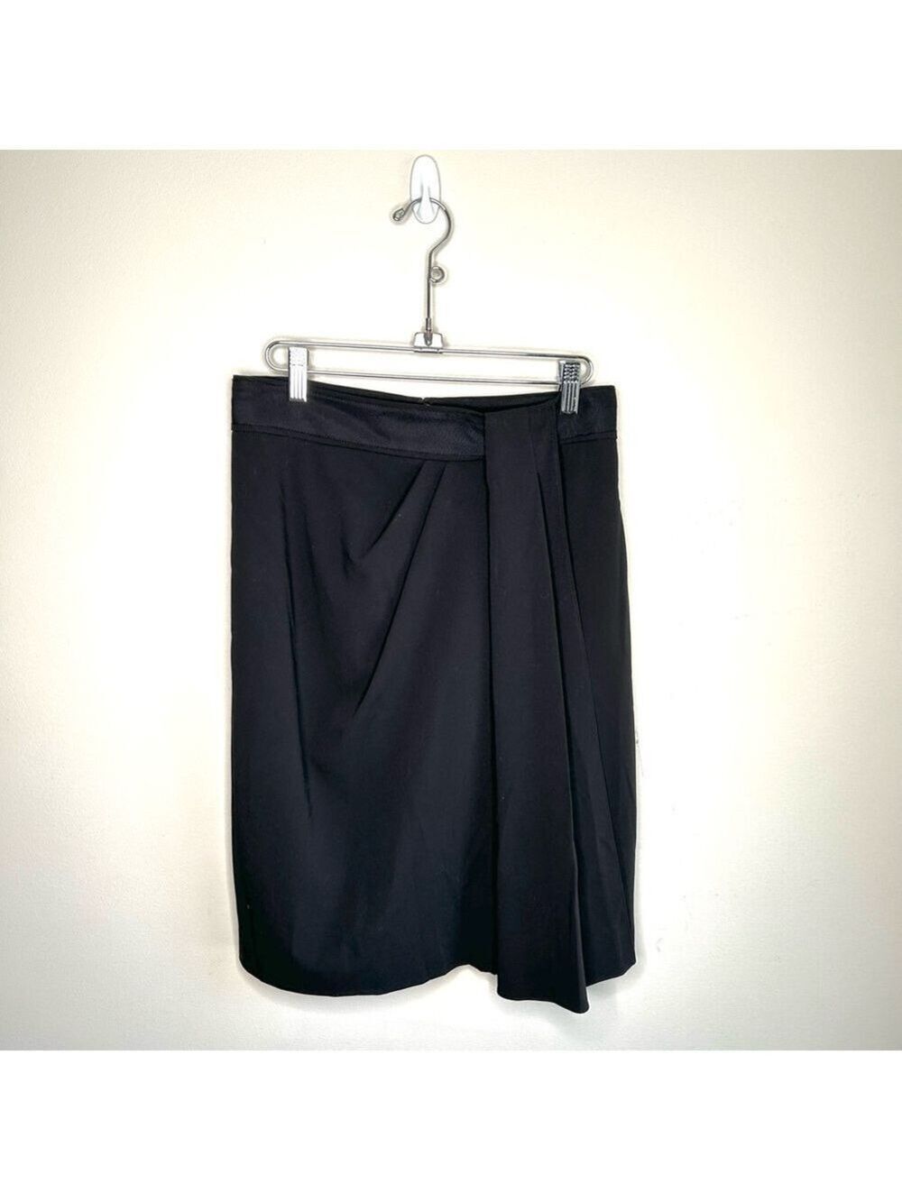 Elie Tahari Black Skirt Size 8